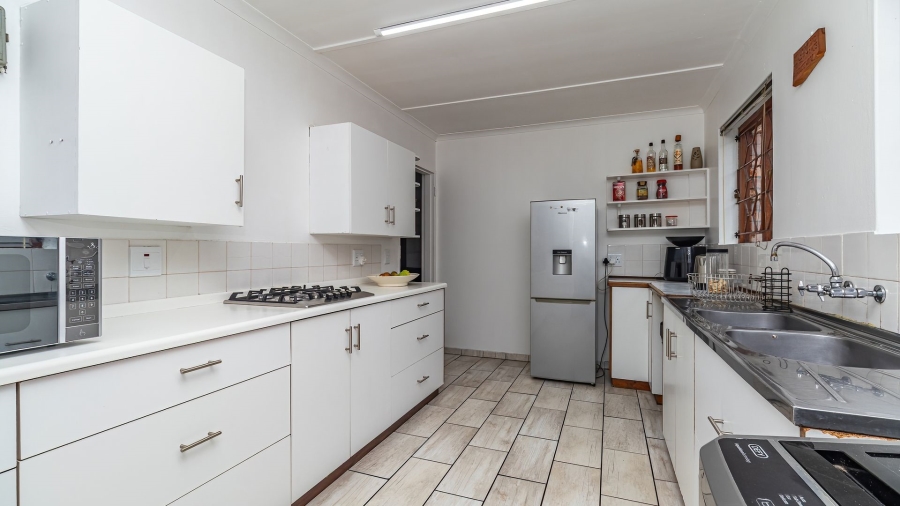 3 Bedroom Property for Sale in Bowtie Western Cape